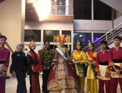 Pawai Telong-telong Dibuka Meriah, 120 Penari SMP Se Kota Padang Tampilkan Koreografi “Satujuan”