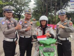 Polda Sumbar Bagikan 1.250 Bendera Merah Putih: Bangkitkan Nasionalisme Jelang HUT RI ke-80