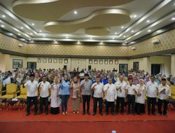 Anggota DPR RI Ade Rizki Pratama Sosialisasi Program MBG dan Badan Gizi Nasional di Payakumbuh