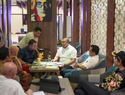 Bupati Solok serahkah Proposal ke Anggota DPR RI untuk Pelaksanaan IJD di Kabupaten Solok