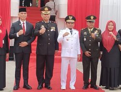 Wakil Bupati Solok Pimpin Upacara Penurunan Bendera Merah Putih HUT RI ke- 80