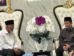 Gubernur Mahyeldi Temui Menag di Jakarta: Dorong Wakaf Produktif dan Usulkan Sumbar Tuan Rumah Rakernas Asrama Haji