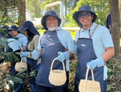 Tinjau Inovasi Pengolahan Kopi Kamojang,Gubernur Mahyeldi Dorong PGE Kembangkan Hal Serupa di Sumbar