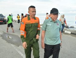 Wakil Walikota Maigus Nasir: Aksi Bersih Pantai Warnai World Cleanup Day 2025 di Padang