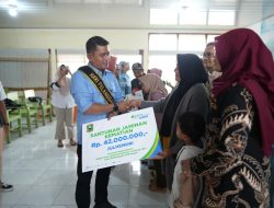 Pemkab Solok Serahkan Santunan Kematian Pekerja Rentan BPJS Ketenagakerjaan di Kecamatan Lembang Jaya