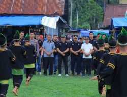 Bupati dan Wakil Bupati Pasaman resmi Tutup Turnamen Sepak Bola IPPSKS Cup IV 2025 di Dua Koto