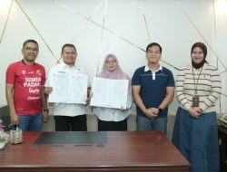 Serah Terima Jabatan Kepala Biro Adpim Setdaprov Sumbar Berjalan Lancar