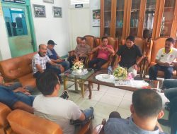 Silaturahmi ke PWI Sumbar, Hamdanus Dapat Dukungan untuk Bangkitkan Olahraga Ranah Minang