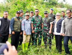 Danrem 032 Wirabraja dan Wakil Bupati Solok Tinjau Lokasi Pembangunan Makorem Baru di Batang Barus