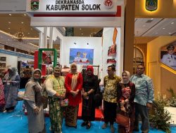 Ketua Dekranasda Kabupaten Solok Hadiri Pembukaan Inacraft Oktober 2025 di Jakarta