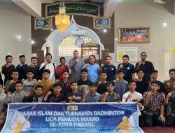 Pemuda Masjid Adz Dzikra Farmasi UNAND Gelar Kajian Islam dan Turnamen Badminton Se-Kota Padang