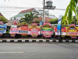 Karangan Bunga Banjiri Pelantikan Pengurus PWI Pusat di Monumen Pers Solo