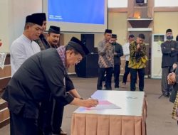 Bupati Jon Firman Pandu Hadiri Rapat Kerja dan Pengukuhan Ketua LKAAM Kecamatan se-Kabupaten Solok Masa Bakti 2025-2030