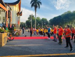 Gubernur Sumbar Dorong Masyarakat Hidup Sehat Lewat Jalan Sehat Bersama PT Garam Lososa