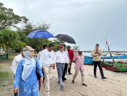 Dari Pantai Pasir Tiku, Nelayan Titip Asa ke Senator Irman Gusman