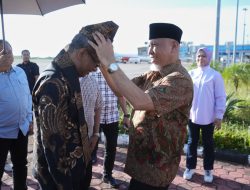 Gubernur Mahyeldi Sambut Kajati Sumbar yang Baru di Bandara Internasional Minangkabau
