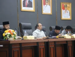 DPRD Padang Gelar Paripurna Jawaban Walikota Padang Terhadap Padangan Fraksi-Fraksi Terkait RAPBD 2026