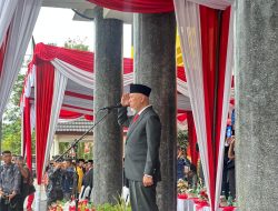 Peringati Hari Pahlawan, Gubernur Mahyeldi Pimpin Upacara dan Serukan Nilai Keikhlasan