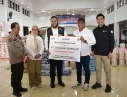 Walikota Fadly Amran Terima Bantuan PT Cendana Sembilan untik Korban Pasca Bencana Padang