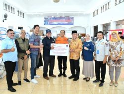Wakil Walikota Maigus Nasir Terima Dua Paket Besar Bantuan untuk Bencana Padang dari Bapanas dan Bumida 1967
