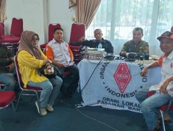 Melalui ORARI lokal Pasaman Barat Hantarkan Informasi Akurat Ke Posko Komando Bencana