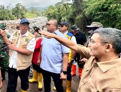 Andre Rosiade Tinjau Lokasi Jembatan Putus Malalak, Dorong Percepatan Perbaikan Infrastruktur Pascabanjir Bandang