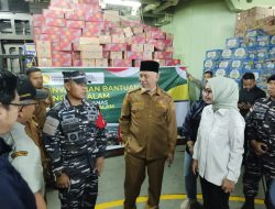 Gubernur Sumbar Terima 250 Ton Bantuan Logistik dari Kementerian Pertanian