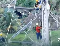Aksi Heroik Petugas BUMN PLN untuk Penerangan di Aceh Tuai Pujian