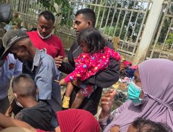 Kisah Anak-anak Tamiang Menyapa di Tepi Jalan Oleh: Khairul Jasmi