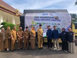 Gubernur Mahyeldi Terima Bantuan Alat Kesehatan dari Laznas LMI Sumsel untuk Korban Bencana Hidrometeorologi