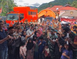Gubernur Mahyeldi Tinjau Pengungsian Korban Bencana di Bayang Utara
