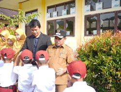 Wakil Bupati Solok Jadi Pembina Upacara dan Resmikan SPPG di Sariak Alahan Tigo