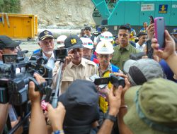 Menteri PU Instruksikan Jalur Lembah Anai Fungsional 24 Jam Selama Libur Lebaran