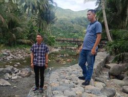 Ali Muda Tinjau Pembangunan Penahan Tebing Batang Ombak di Jorong IX Abam Pasaman