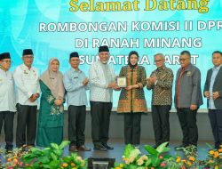 Percepat Pendistribusian dana TKD Sumbar, Gubernur Mahyeldi Minta Dukungan Komisi II DPR RI