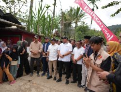 Bupati Solok Dampingi Andre Rosiade Resmikan Tower BTS di Nagari Garabak Data