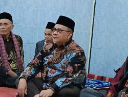 Safari Ramadan di Solok, Ketua DPRD Muhidi Serahkan Bantuan dan Informasikan Program Vokasi bagi Pemuda