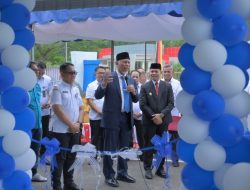 Gubernur Resmikan Samsat Drive Thru Langsek Manih, Permudah Warga Bayar Pajak di Sijunjung