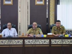 Perkuat Sinergi, Sekretariat DPRD Sumbar Gelar Rapat Bersama Tim Ahli