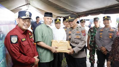 Tinjau Posko Mudik di Dharmasraya, Gubernur Mahyeldi Tekankan Keselamatan dan Kenyamanan Pemudik