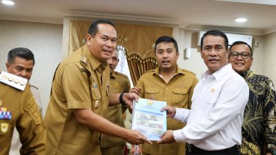 Wako Yota Balad Sampaikan Proposal Pengembangan Sektor Pertanian dan Peternakan Ke Menpan Amran