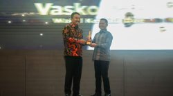 Wakil Gubernur Sumbar Vasko Ruseimy Terima Penghargaan Parlemen Jurnalis Awards 2026 Kategori Penggerak Solidaritas Kebencanaan