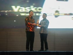 Wakil Gubernur Sumbar Vasko Ruseimy Terima Penghargaan Parlemen Jurnalis Awards 2026 Kategori Penggerak Solidaritas Kebencanaan