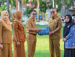 Pemprov Sumbar Lepas 108 ASN Calon Jemaah Haji, Sekda Tekankan Jaga Integritas dan Nama Baik Daerah