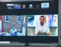 Walikota Fadly Amran Ikuti Reboan Kemendagri Secara Daring