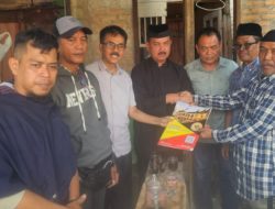 Ketua LKAAM Sumbar Melayat ke Rumah Duka Karim, Desak Transparansi dan Keadilan Hukum