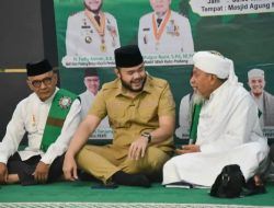 Walikota Padang Hadiri HUT Ke-98 PERTI di Masjid Nurul Iman