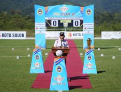 Dibuka Gubernur Mahyeldi, Turnamen Sepak Bola FE Cup 2 Regional Sumatera Resmi Bergulir