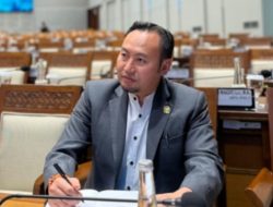 Harga Sawit di Sumbar Merosot, Rahmat Saleh Minta Negara Hadir Lindungi Petani