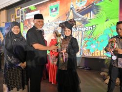Gubernur Mahyeldi Gaungkan Pesan Pelestarian Lingkungan Lewat Lomba Lagu Pasan Buruang, 311 Pelajar Ikut Berprestasi
